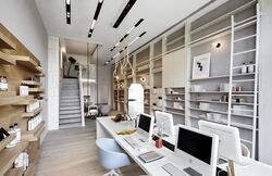 Woods Square (D25), Office #489295311